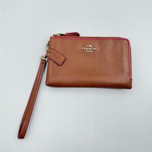 Coach VINTAGE Double Zip Pebbled Leather Wristlet/Wallet